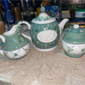 KATHY Hatch vtg Herb Tea collection service set